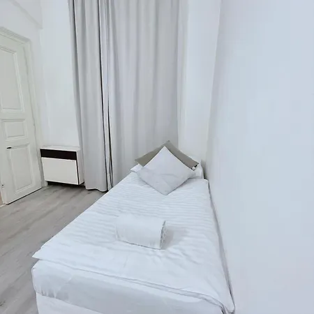 New Town 5' Walk To Wenceslas Square Appartement Prague